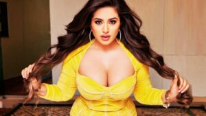 అక్క కొడుకు తో రంకు నడిపిన పిన్ని – 11