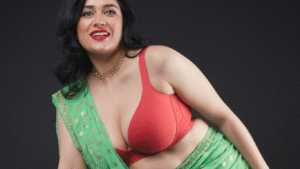 అక్క కొడుకు తో రంకు నడిపిన పిన్ని – 6