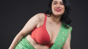 పిన్ని తో నా అనుభవం