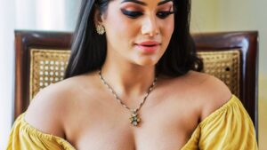 తెల్లటి అత్త పుకులో నల్లటి మోడ్డ – 2