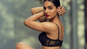 అనూష వదిన తో అంతులేని పోరాటం