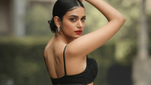 వదిన మరియు మరదలుతో మొదటి సారి